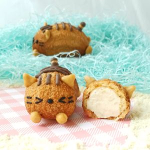 Leaping Kittens Deco Eclairs Workshop by Instructor & Book Author Tan Phay Shing