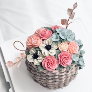 Floral Basket Korean Buttercream Workshop by Overseas Instructor Pik Yi