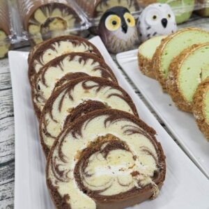 Traditional Swiss Roll Cakes Workshop by Overseas Instructor Chuah Hock Leng